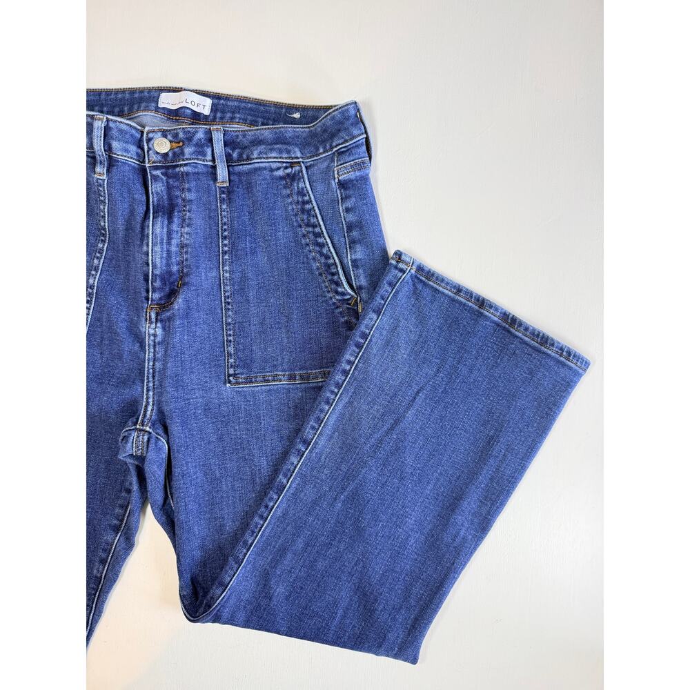 Loft Curvy High Rise Kick Crop Jeans Size 32/14 Medium Wash Blue Flare Stretch - Picture 11 of 12